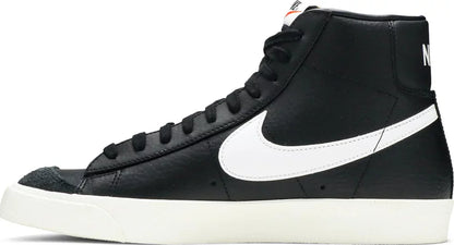 Nike Blazer Mid 77 Vintage Black Sail